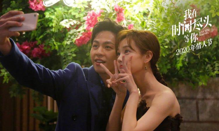 如何看待职场「自愿」加班成常态？无节制超长加班现象如何解决？游戏画面